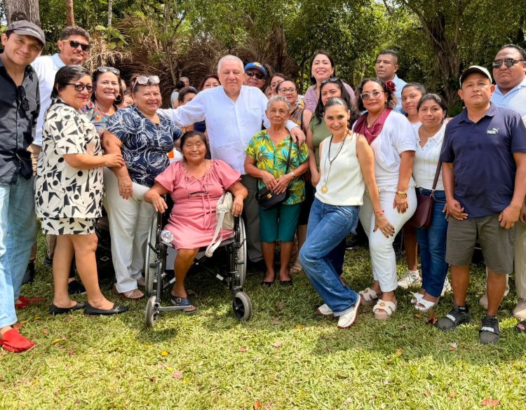 Marea de afecto envuelve a Rafael Marín en Cozumel