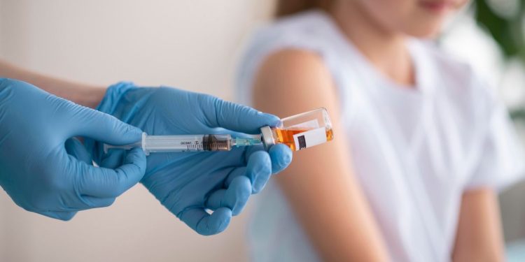 Sarampión en México cae 66% tras vacunación masiva; suman más de 33 millones de dosis aplicadas