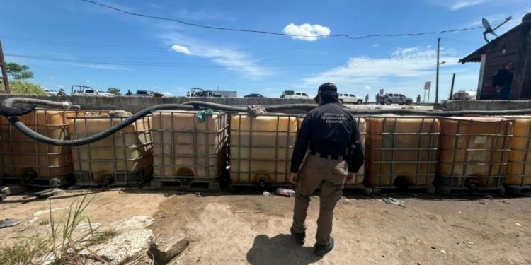 Aseguran 60 mil litros de hidrocarburo en Centla, Tabasco; hay un detenido