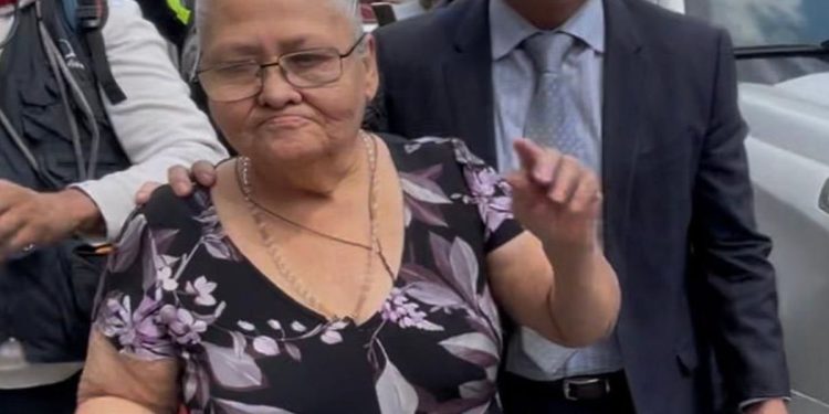 “Doña Carlota” deja penal de Chalco y seguirá proceso en prisión domiciliaria