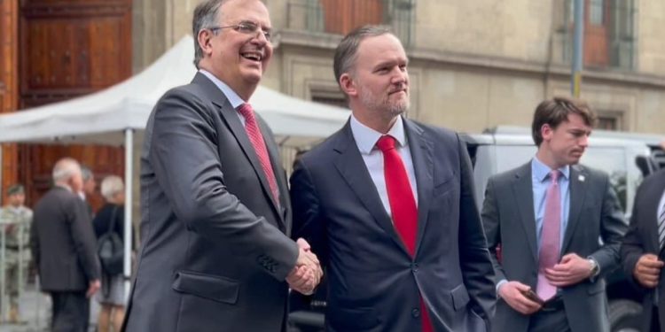Representante comercial de EE.UU. se reúne con Sheinbaum y Ebrard en México por revisión del T-MEC