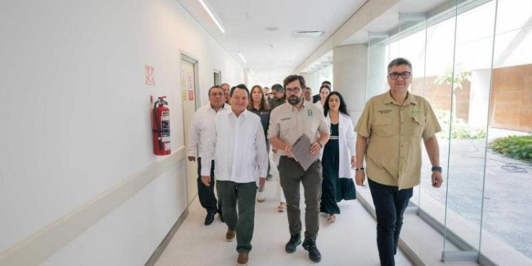 Supervisan fase final para la apertura del nuevo Hospital General «Dr. Agustín O’Horán»