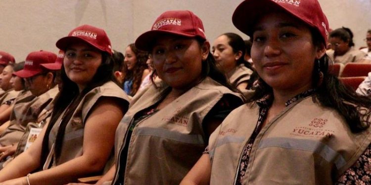Convocan a yucatecas para ser Promotoras Comunitarias de la Prevención 2026