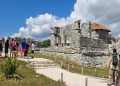 Autoridades refuerzan operativos en Zona Arqueológica de Tulum tras cobros indebidos a Turistas