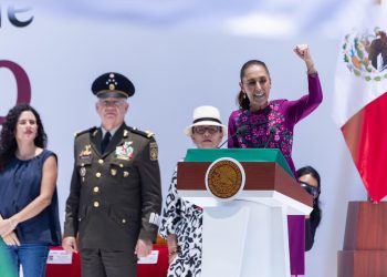 «México no es piñata de nadie»: Sheinbaum frena injerencia de EE. UU. en informe por sus dos años de gobierno