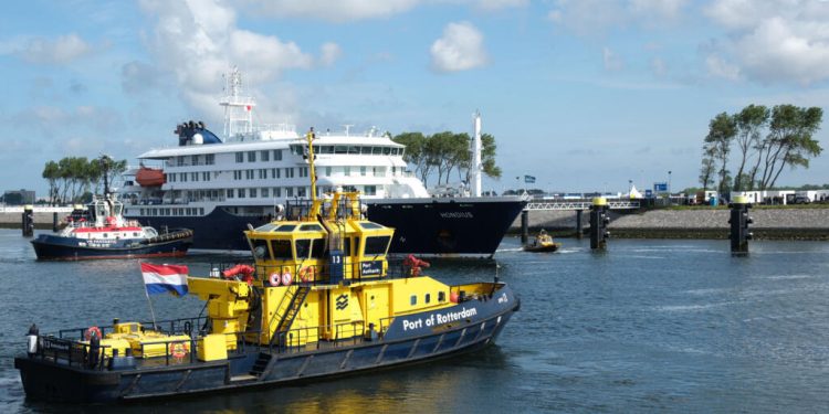 Crucero afectado por brote de hantavirus llega a Rotterdam para desinfección y cuarentena