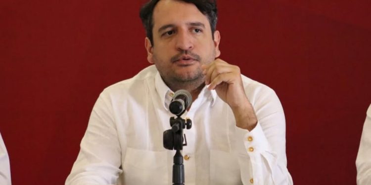 Andrés Manuel López Beltrán fija postura sobre posible candidatura en Tabasco