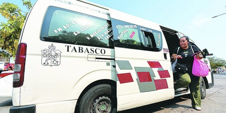 Transportistas de Tabasco rechazan propuesta de transporte gratuito para estudiantes