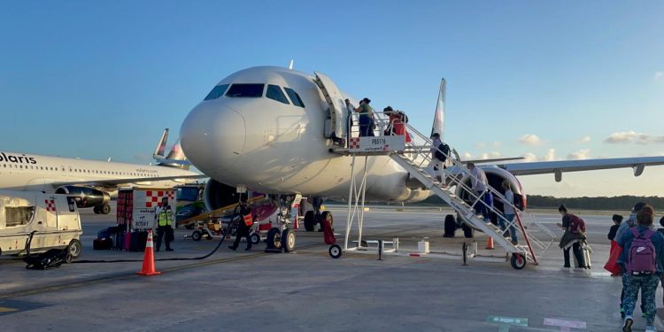 eropuerto de Cancún supera los 400 vuelos programados este viernes