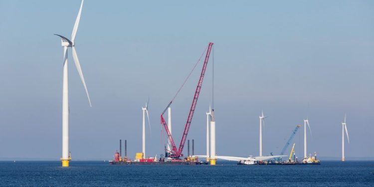 Quintana Roo analiza generar electricidad mediante barcos para atender demanda energética