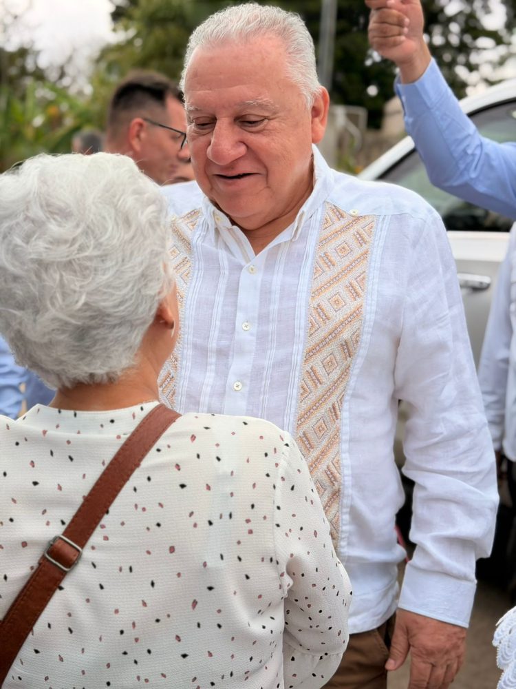 Kantunilkín abre sus puertas a Rafael Marín en un encuentro marcado por cercanía y entusiasmo