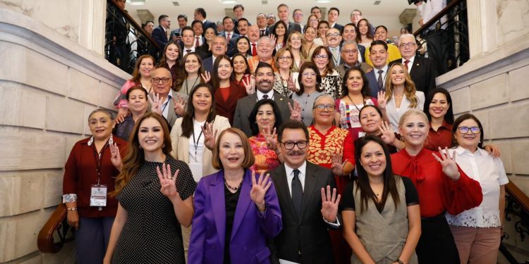 Anahí González refrenda total respaldo a Claudia Sheinbaum: “Es momento de principios y de defender la soberanía”