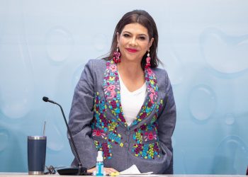 Viaja Clara Brugada a Azerbaiyán para recibir la estafeta del Foro Urbano de ONU-Hábitat