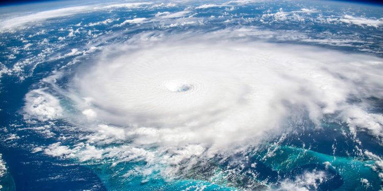 Prevén temporada de huracanes menos activa en el Atlántico por influencia de El Niño