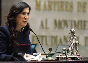 Kenia López pide a políticos de Sinaloa dar explicaciones por acusaciones en EU