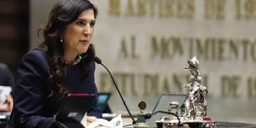 Kenia López pide a políticos de Sinaloa dar explicaciones por acusaciones en EU