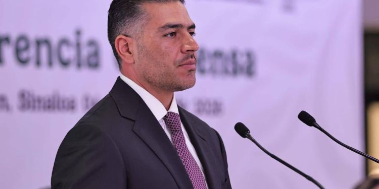 Harfuch aclara situación de Rocha Moya y confirma que permanece en Sinaloa