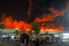 Segotab asegura atención integral a familias de víctimas del incendio en Parque Tabasco