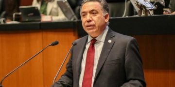Enrique Inzunza rechaza vínculos con autoridades de EU y asegura permanecer en Sinaloa