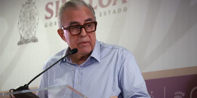Revelan presunta petición de Rocha Moya al Gabinete de Seguridad; señalan tensiones en estrategia en Sinaloa