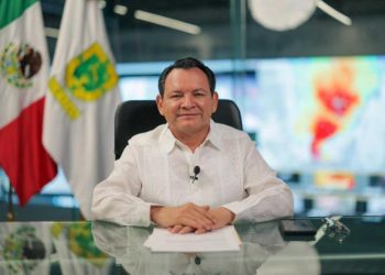Gobierno de Yucatán suspende actividades económicas este martes por lluvias intensas