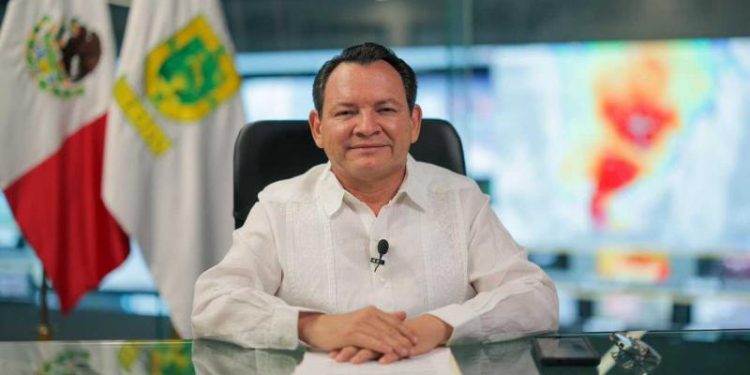 Gobierno de Yucatán suspende actividades económicas este martes por lluvias intensas