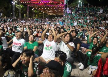 Más de 35 mil personas han asistido al Fut Fest de Cancún; expandirán pantallas a la Zona Hotelera para las semifinales