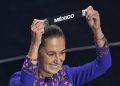 Claudia Sheinbaum mantiene la distancia con los protocolos de la Selección Mexicana, pero cede su lugar en el Mundial 2026