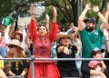 Miles de personas celebran Gran Desfile Mundialista “La pelota vuelve a casa”, en Avenida Paseo de la Reforma