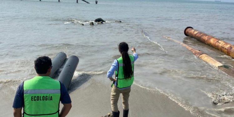 Pemex, en la mira por NUEVO derrame de hidrocarburo en La Ventosa, Oaxaca