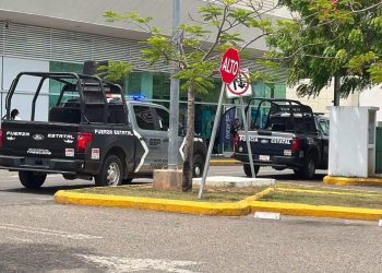 Detienen a presunto responsable de asalto millonario en Plaza Altabrisa; recuperan botín y vehículos