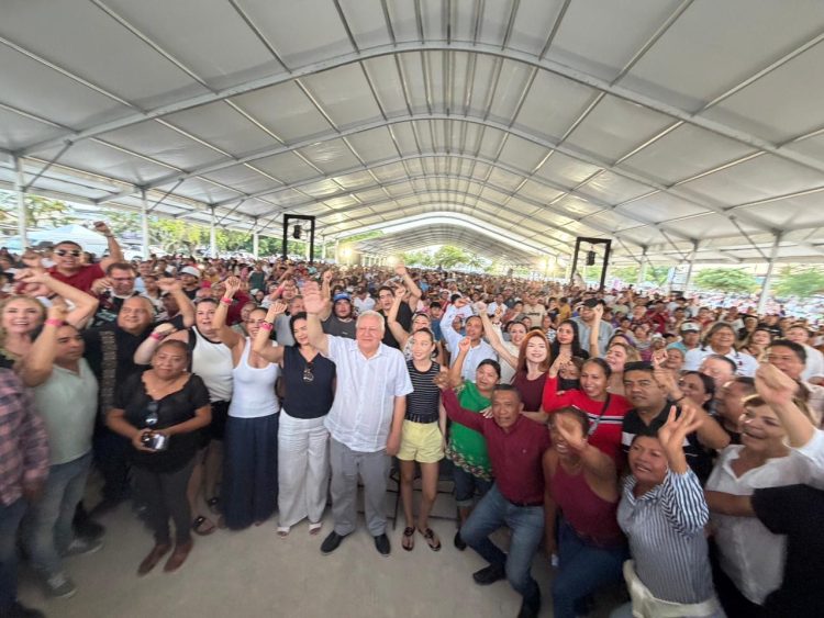 Con máximo júbilo reciben a Rafa Marín en Cancún durante una celebración que reunió a familias por el Día del Padre