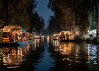 La Sedema informa que no autoriza fiestas nocturnas con música amplificada, iluminación de neón y alcohol en la zona lacustre de Xochimilco