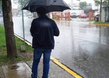Remanentes de baja presión y humedad provocarán chubascos y lluvias fuertes en Tabasco este sábado