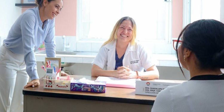 Unidades Médicas de Cancún superan las 9 mil atenciones gratuitas en lo que va de 2026