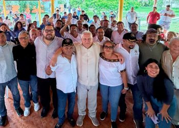 Rafa Marín en entusiasta encuentro en la Zona Continental de Isla Mujeres