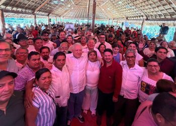 Rafa Marín y Farid Rentería,  participan en exitosa Asamblea Ciudadana en Defensa de la Soberanía Nacional en Playa del Carmen