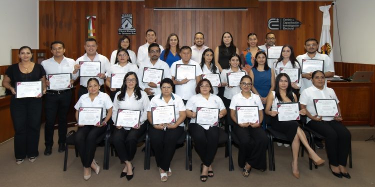 TEQROO y ATD firman convenio de colaboración e inician certificación en Inteligencia Artificial