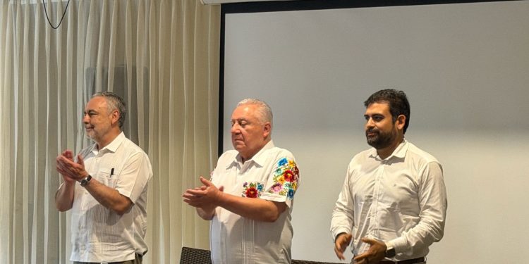 Rafa Marín y Alfonso Ramírez Cuéllar dialogan con líderes sindicales y organizaciones civiles sobre soberanía nacional