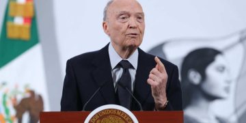 Patrimonio de Gertz Manero desata controversia: declaran más de una decena de inmuebles y autos de lujo