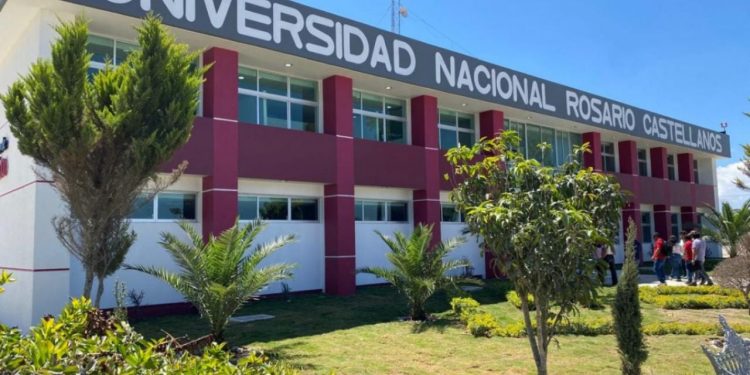 La Universidad Pública Rosario Castellanos llega a Playa del Carmen con oferta de 400 lugares