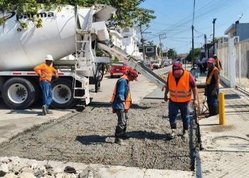 Mantendrán cierres nocturnos en la Av. Paseo Usumacinta por bacheo con concreto hidráulico