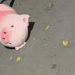 Escalada de violencia en Culiacán: Dos ataques armados dejan dos muertos y un herido; reaparece sello de peluches de cerdito