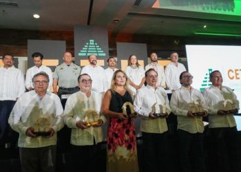 Gobierno del Estado y sector empresarial refrendan alianza para fortalecer el turismo en Yucatán