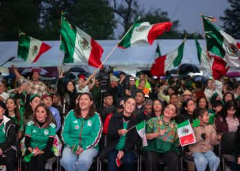 Celebran más de un millón de personas, triunfo de México ante Ecuador en la capital; servidores públicos garantizaron los festejos y actos de expresión pública