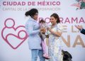 Amplía Clara Brugada la cobertura del programa Desde La Cuna, con la entrega de 23 mil nuevos apoyos