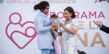 Amplía Clara Brugada la cobertura del programa Desde La Cuna, con la entrega de 23 mil nuevos apoyos
