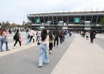 Entrega Clara Brugada 20 mil apoyos a Universitarias y Universitarios; la Meta en 2026 es Beneficiar a 200 mil Estudiantes