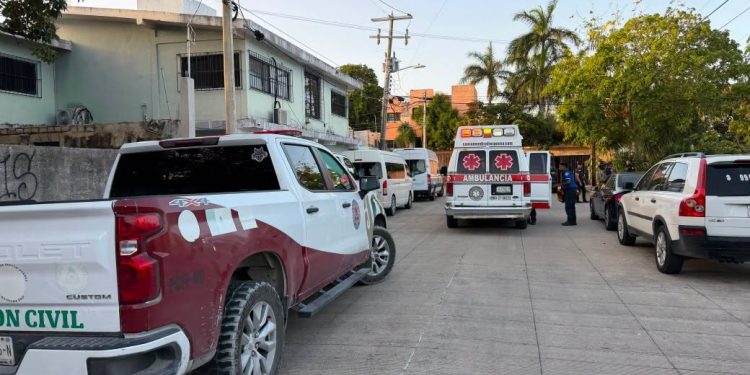 ¡Sustito en la Supermanzana 24! Flamazo por fuga de gas moviliza a cuerpos de emergencia en Cancún