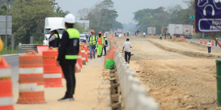 Anuncian cierre temporal de la carretera Villahermosa–Escárcega por instalación de pasos de fauna este sábado